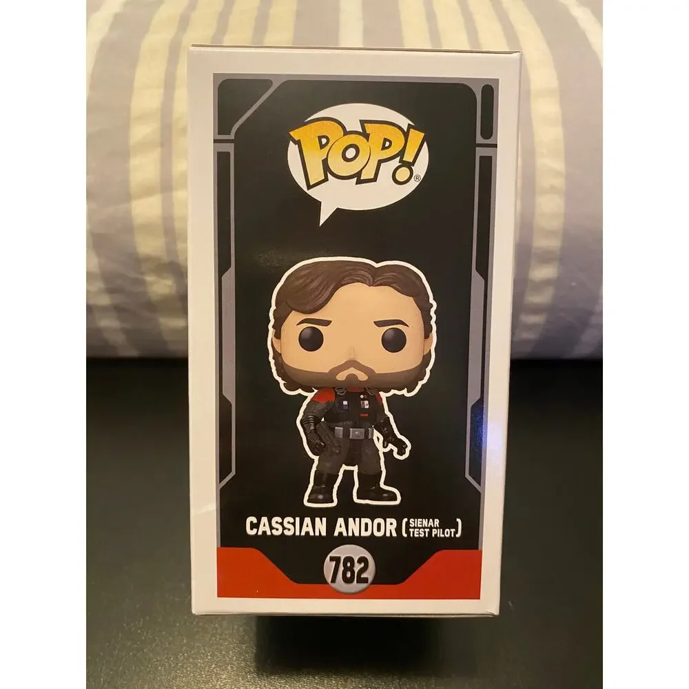 Funko Pop Star Wars:  Cassian Andor (Sienar Test Pilot) - Picture 4 of 6